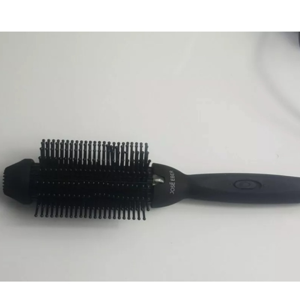 Jose Eber Volumizing Brush